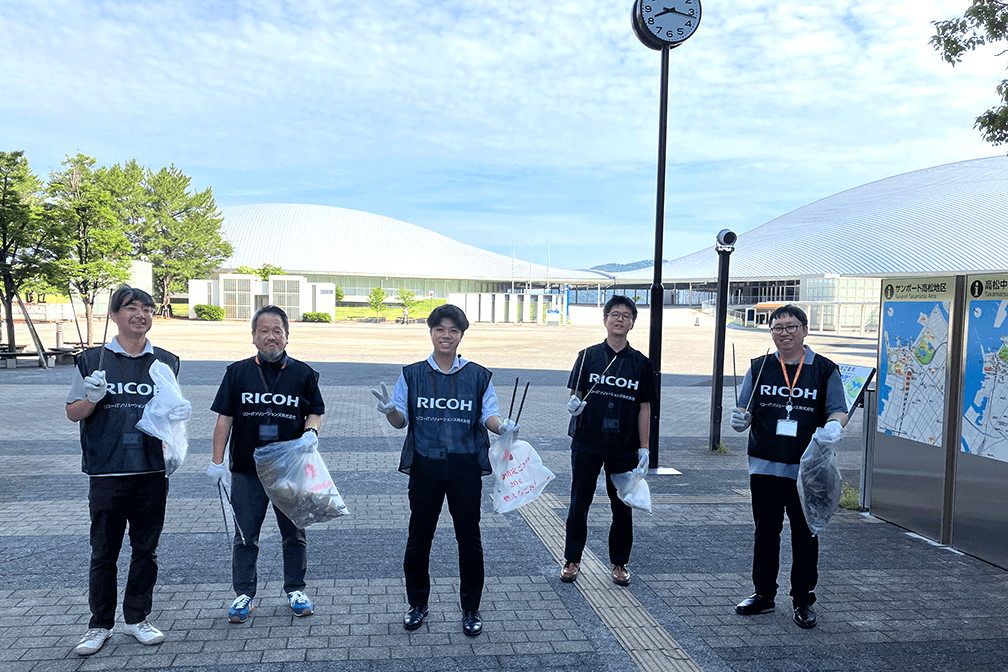 【高松事業所】サンポート高松・中央通り等一斉清掃に参加しました